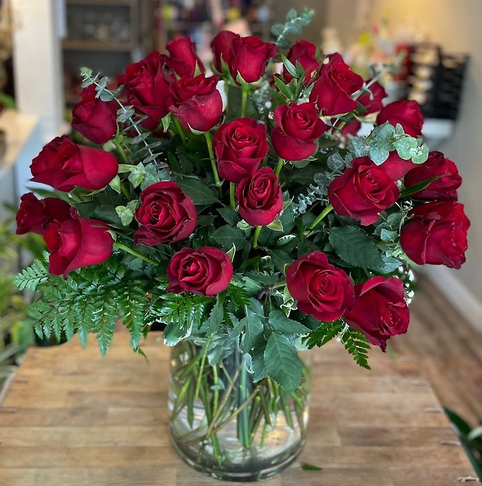 4 Dozen Red roses